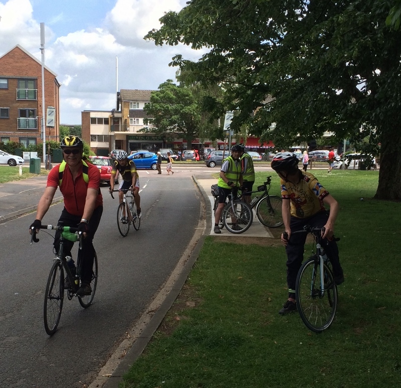 2015-06-27 London Ride Group 2